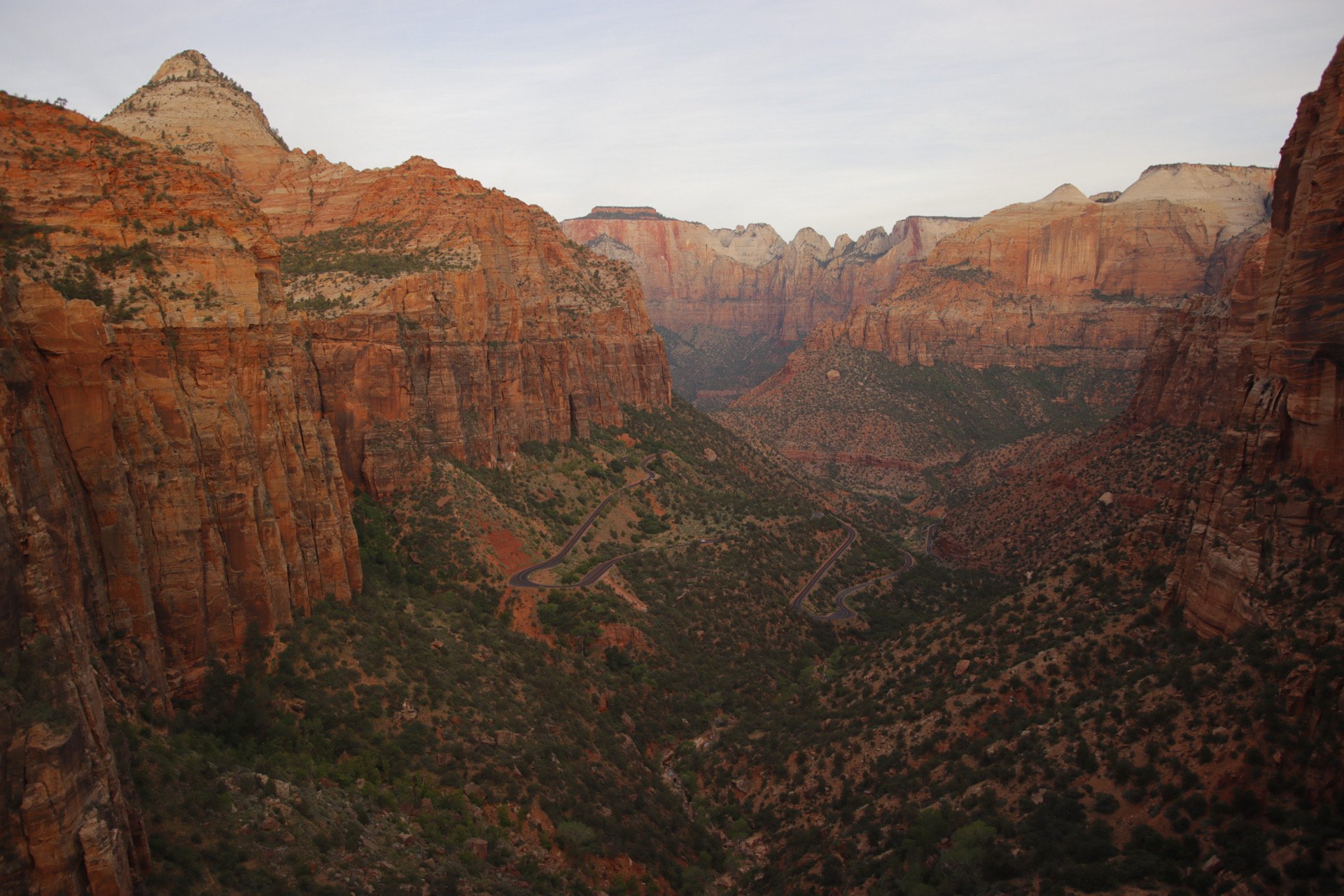 Canyon Overlook viewpoint in Zion National Park